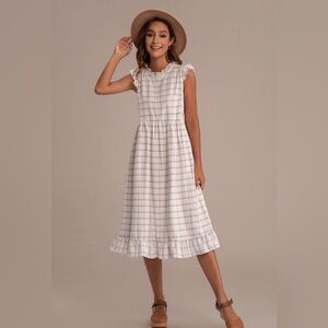 Cornsilk Sleeveless Ruffled Collar Round Neck High Waist Midi Dress w/ Pockets